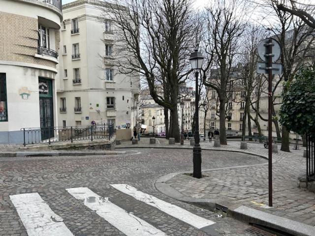 Paris Sacre Coeur Montmartre Et Tour Eiffel, 8 People,アパートメント エクステリア 写真