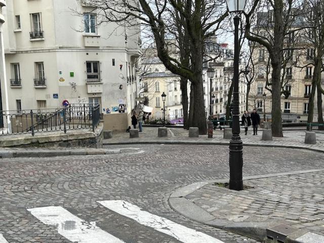 Paris Sacre Coeur Montmartre Et Tour Eiffel, 8 People,アパートメント エクステリア 写真
